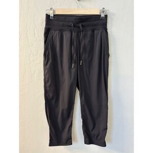 Lululemon Dance Studio Crop Joggers Lightweight Athletic Pants Black Size 2‎